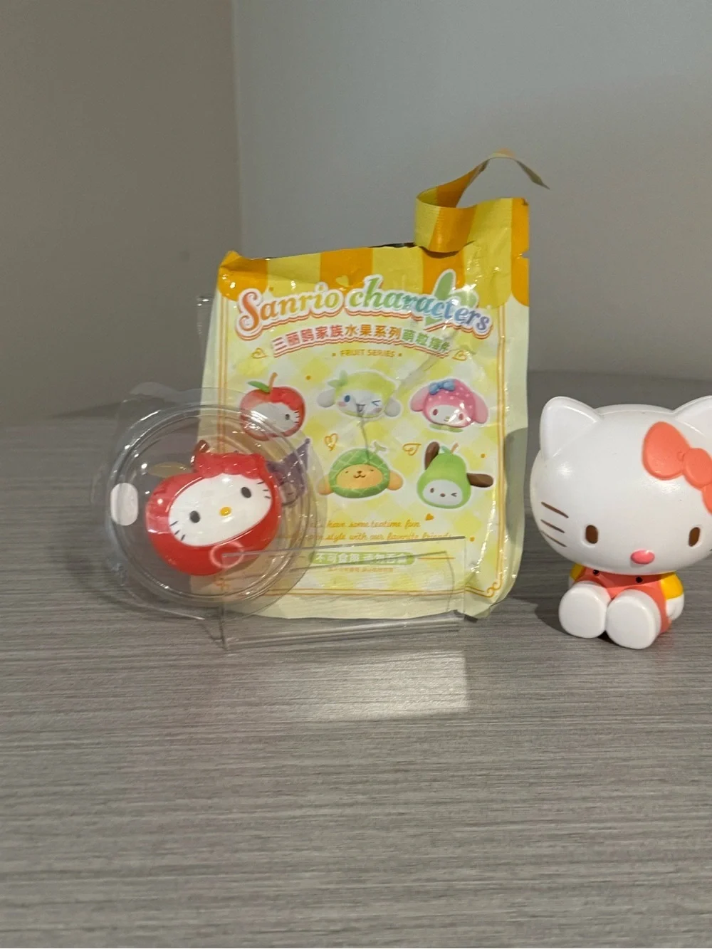 Sanrio Hello Kitty Collectible Figures set of 2